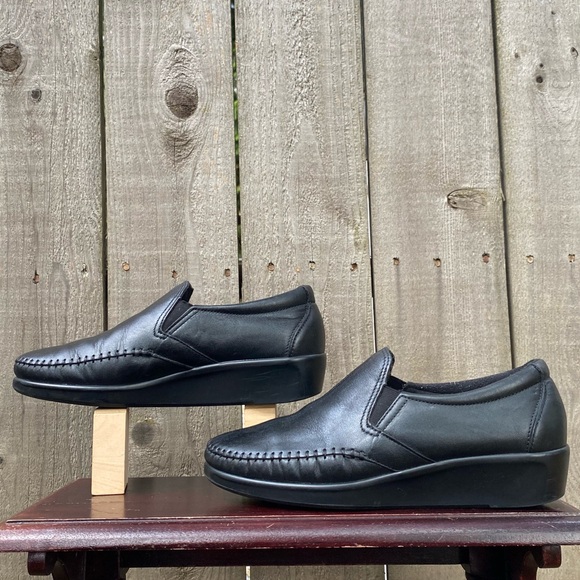 SAS Dream Leather Slip-on Loafers - Picture 2 of 9